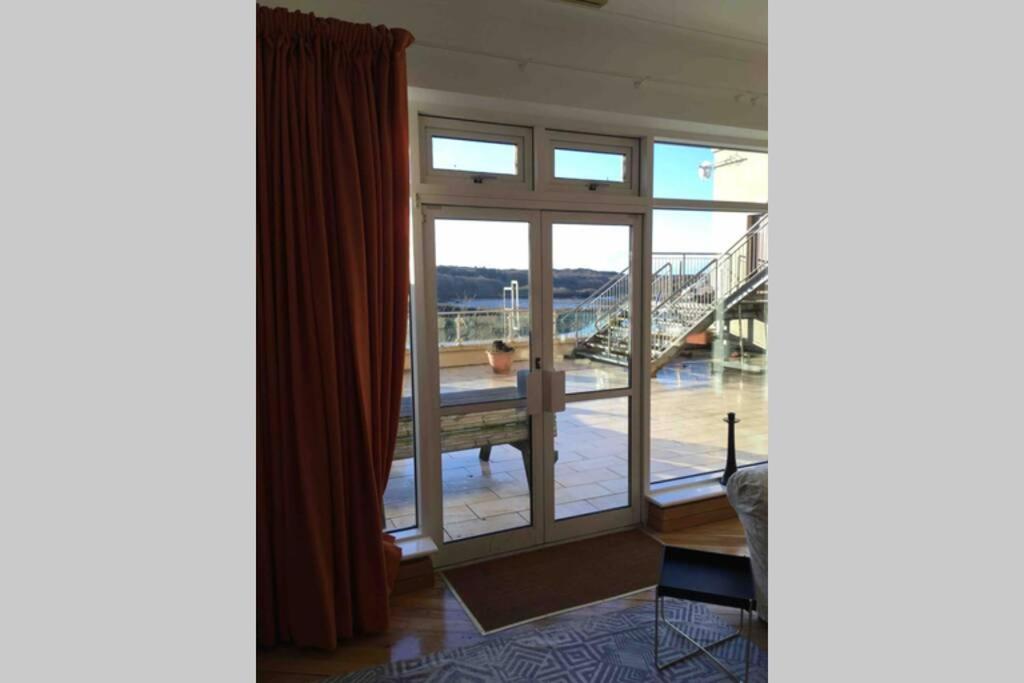The Loft @ Clifden Bay Apartments المظهر الخارجي الصورة